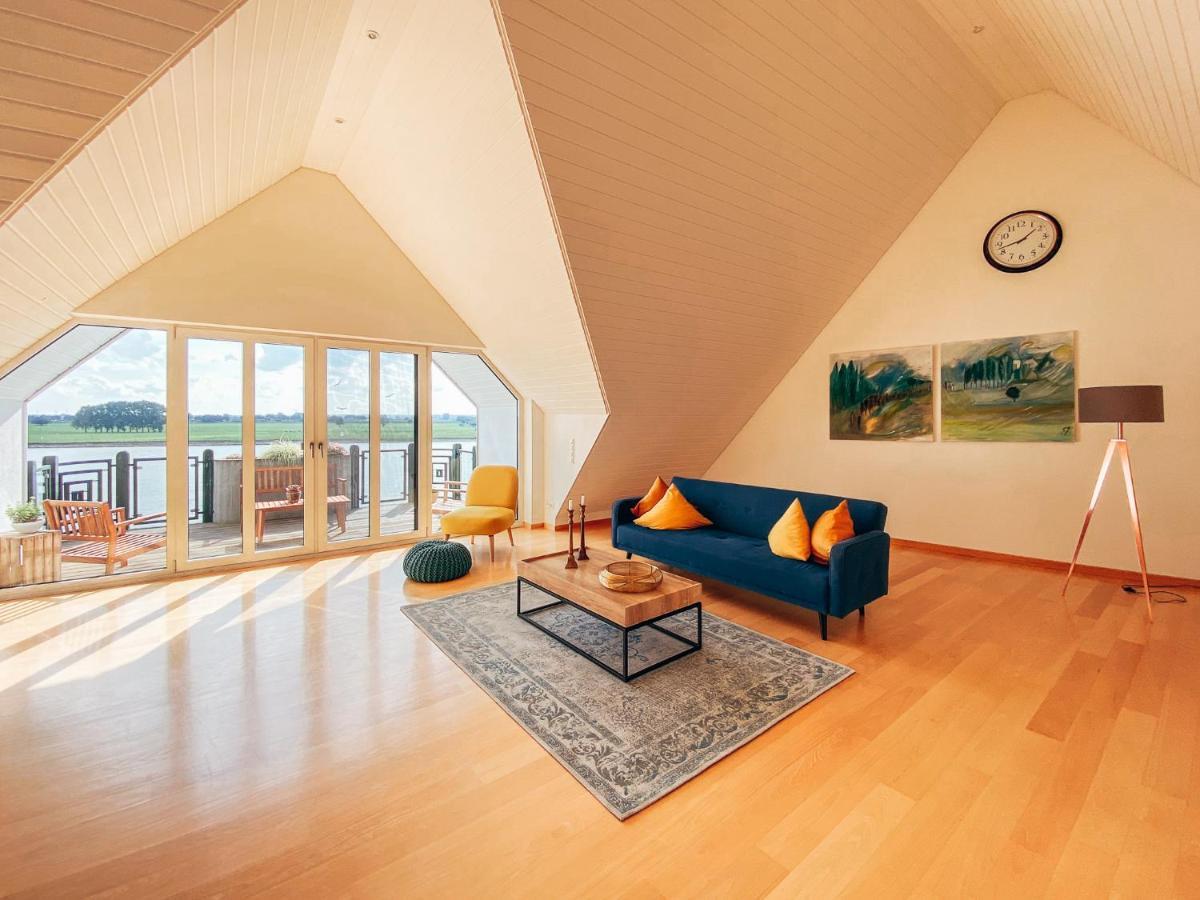 Rheinloft 3 - Grosse Giebelwohnung Mit Dachterrassen An Der Rheinpromenade Emmerich Kültér fotó