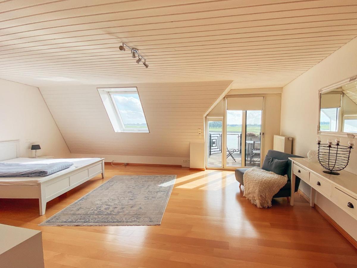 Rheinloft 3 - Grosse Giebelwohnung Mit Dachterrassen An Der Rheinpromenade Emmerich Kültér fotó